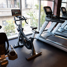 Load image into Gallery viewer, Stages Les Mills Virtual Bike